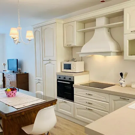 Inviting 3-bed In *