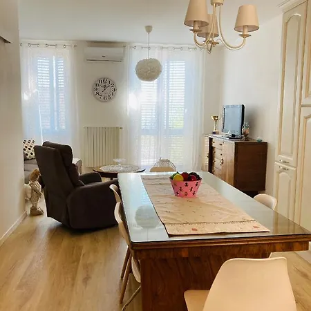 Inviting 3-bed In Perticara