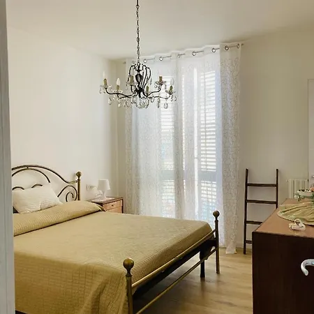 公寓 Inviting 3-bed In *