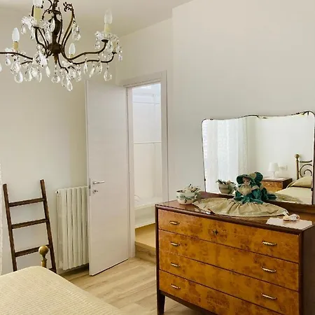 شقة Inviting 3-bed In